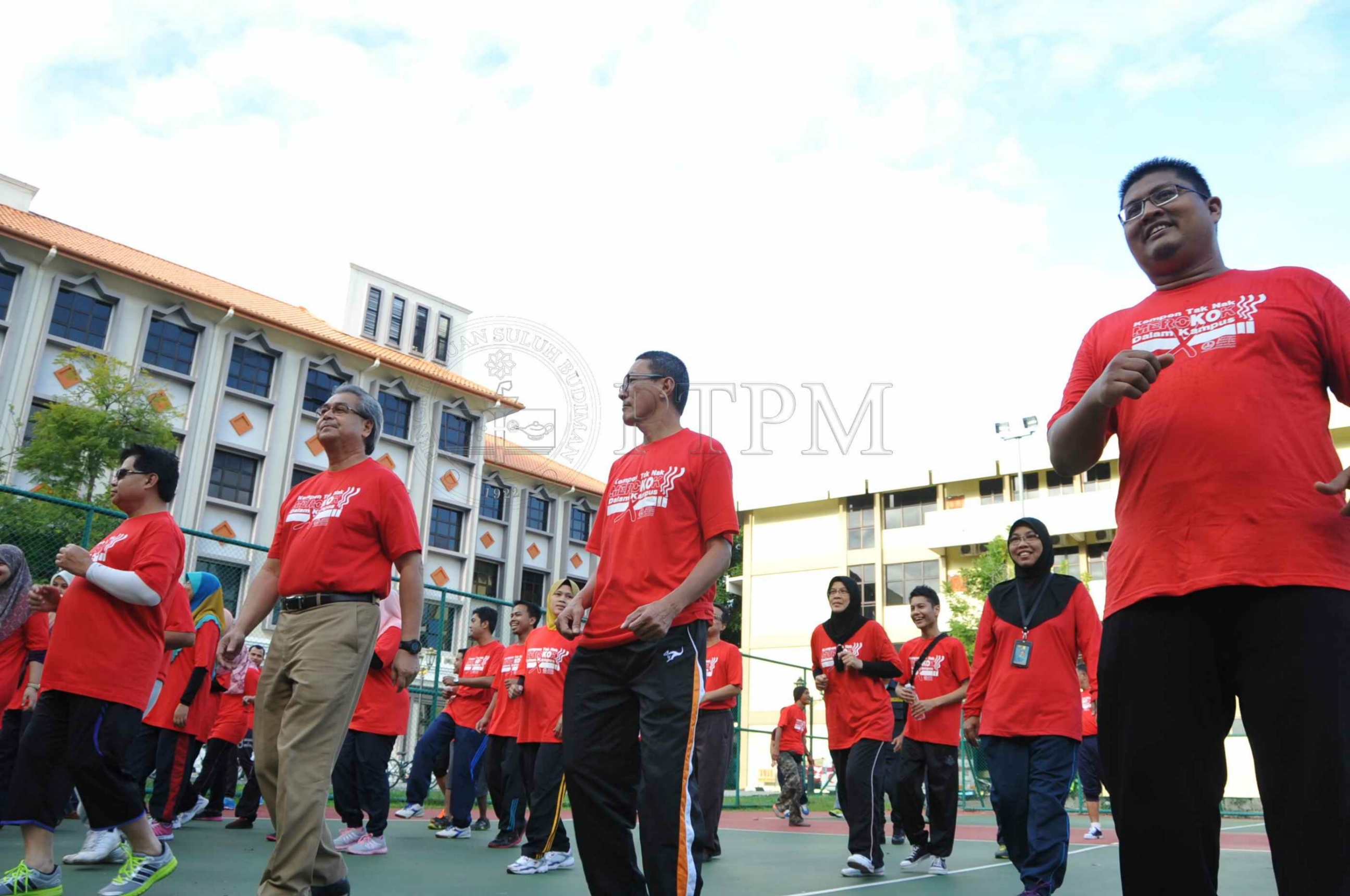 PRO 14 117 ROKOK PRO 9135